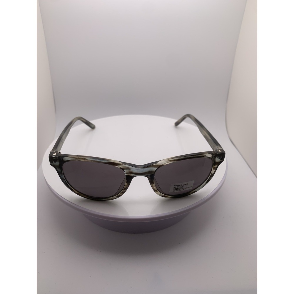 NEW INVU Green Black Unisex Sunglasses - Sample Piece (8)